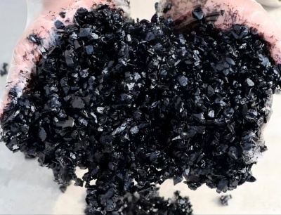 红桥沥青冷补料（沥青砂）的优势特点与施工流程解析